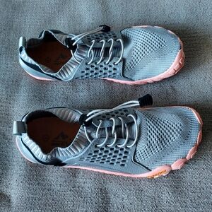 NORTIV8 Gray and Pink Women's Athletic Shoes Sz-9